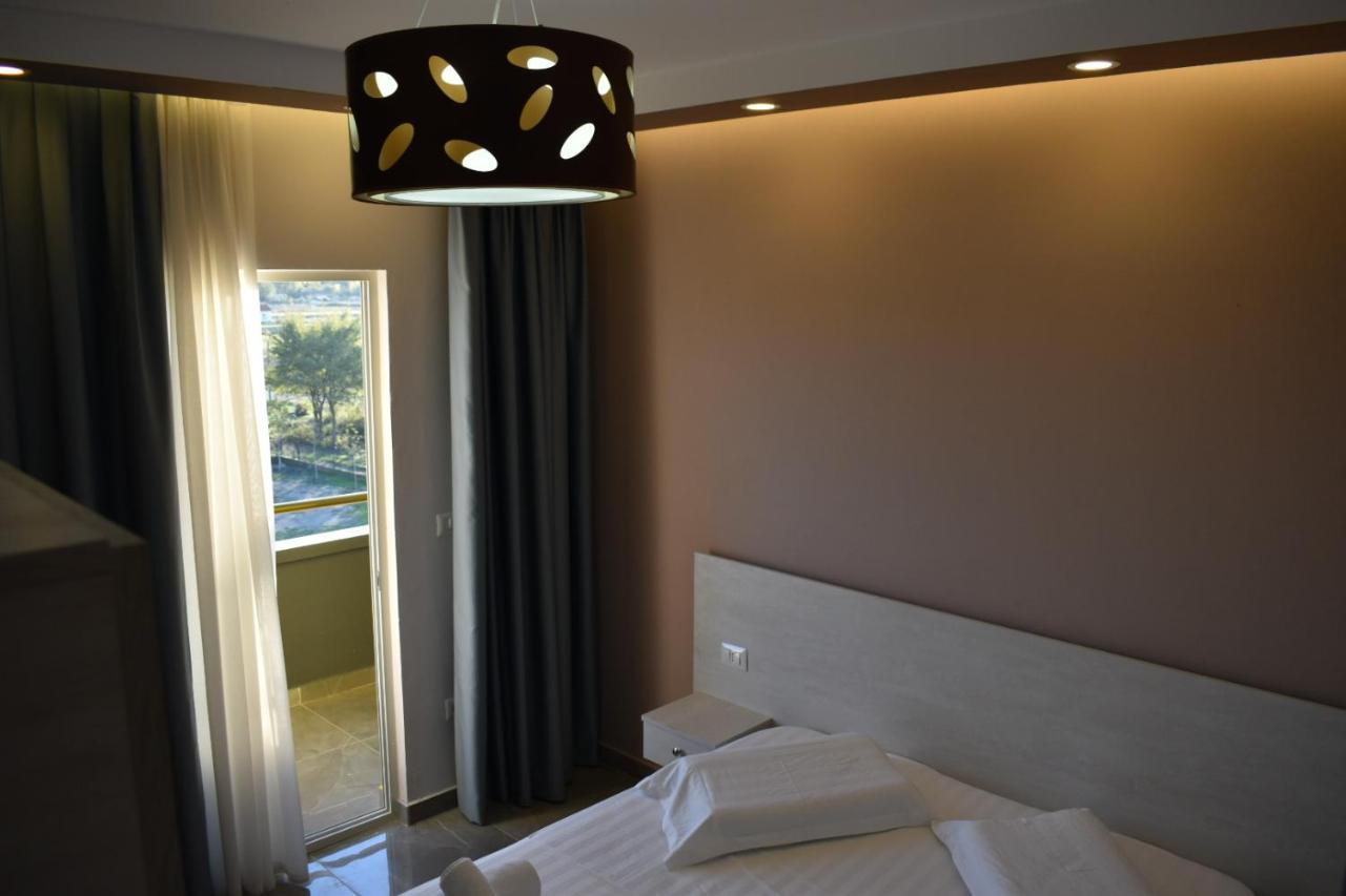 Hotel Qetesia-Te Indriti Velipojë Екстериор снимка