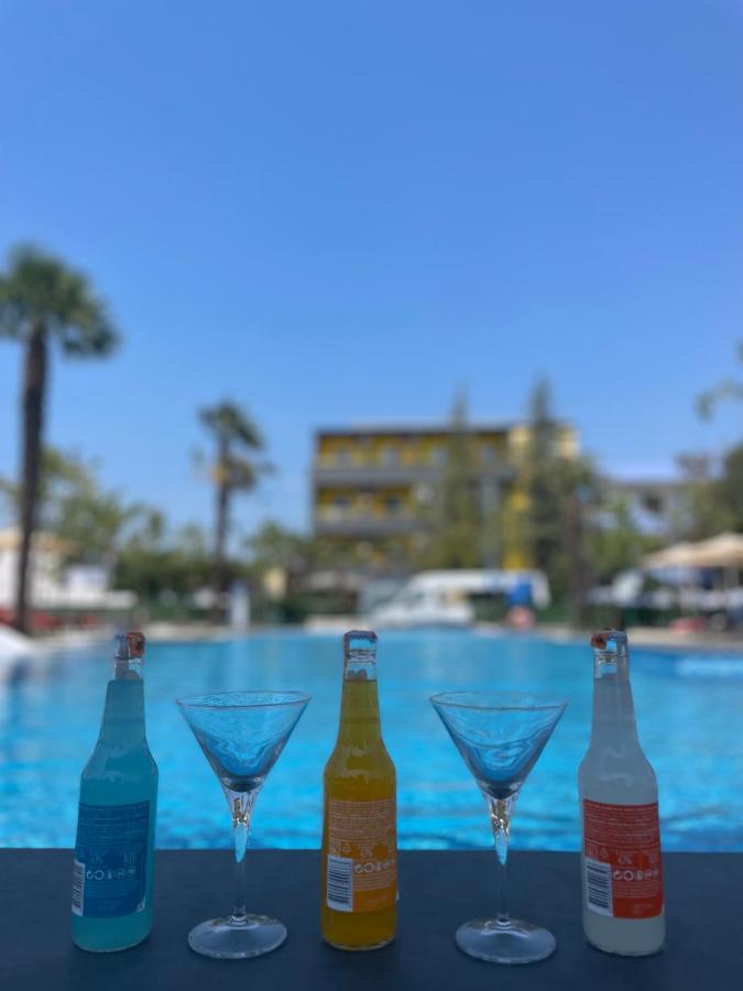 Hotel Qetesia-Te Indriti Velipojë Екстериор снимка