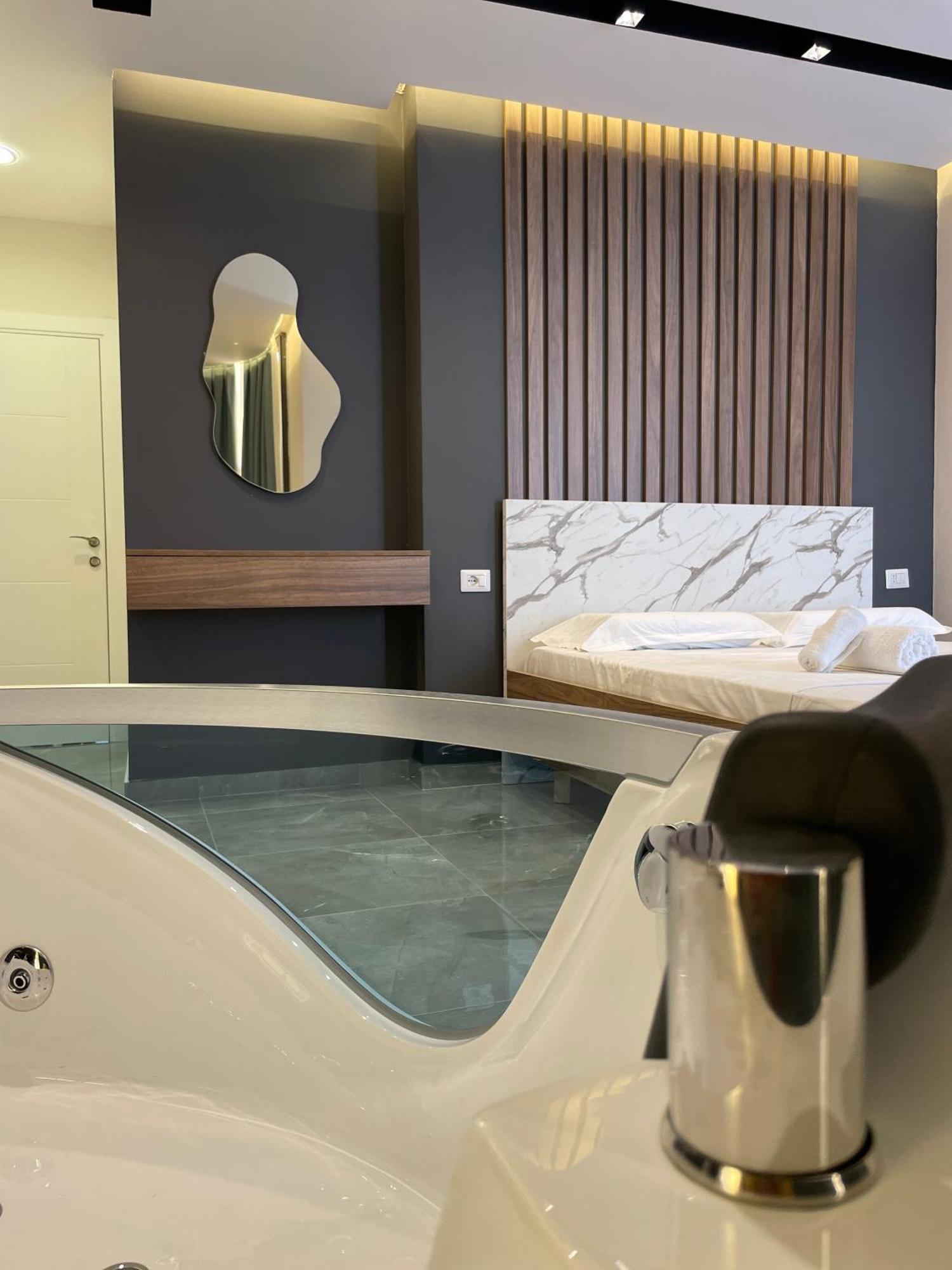Hotel Qetesia-Te Indriti Velipojë Екстериор снимка