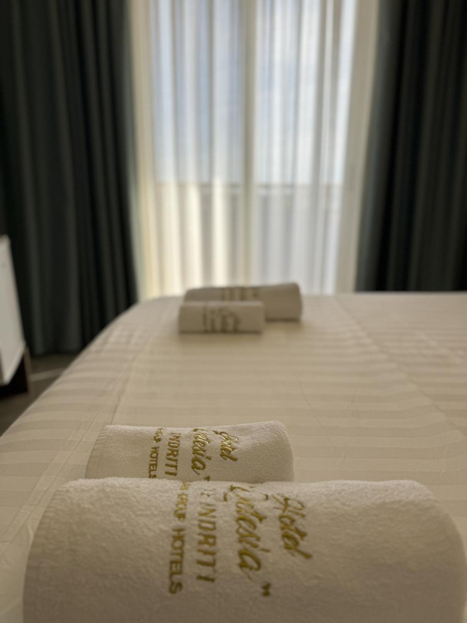 Hotel Qetesia-Te Indriti Velipojë Екстериор снимка